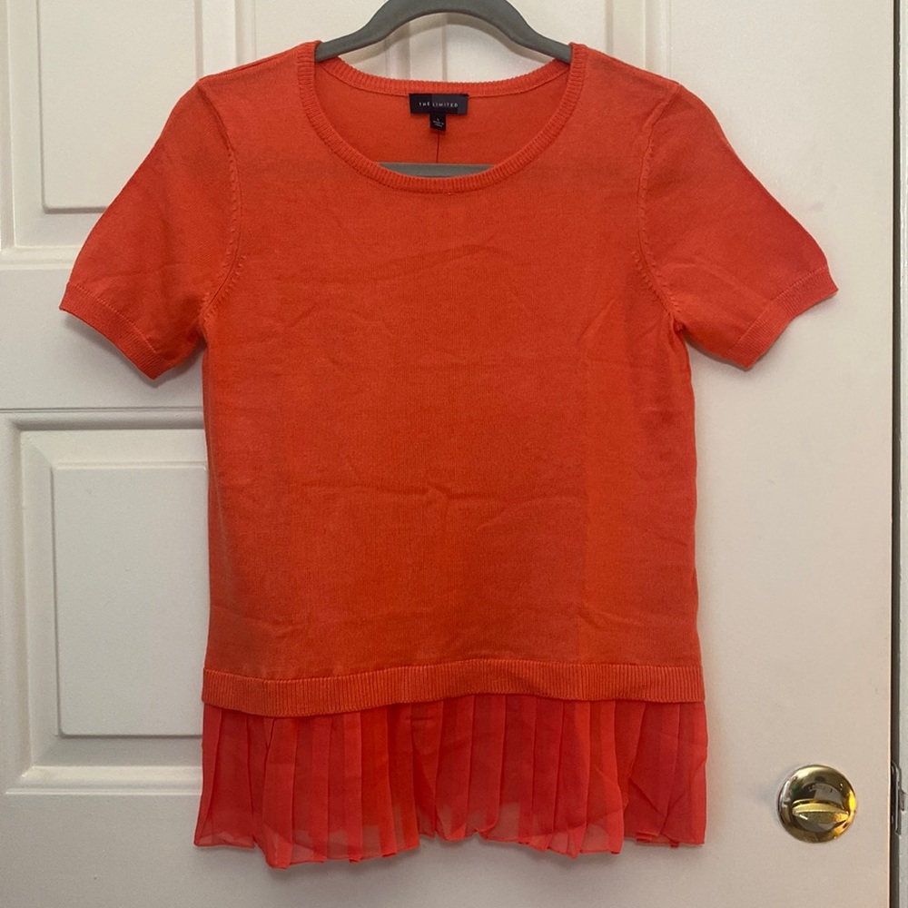 NWT The Limited Pleated Bottom Sweater